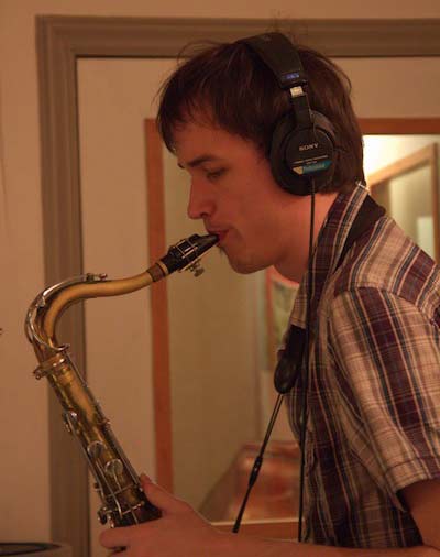 Cesar Joaniquet in the studio